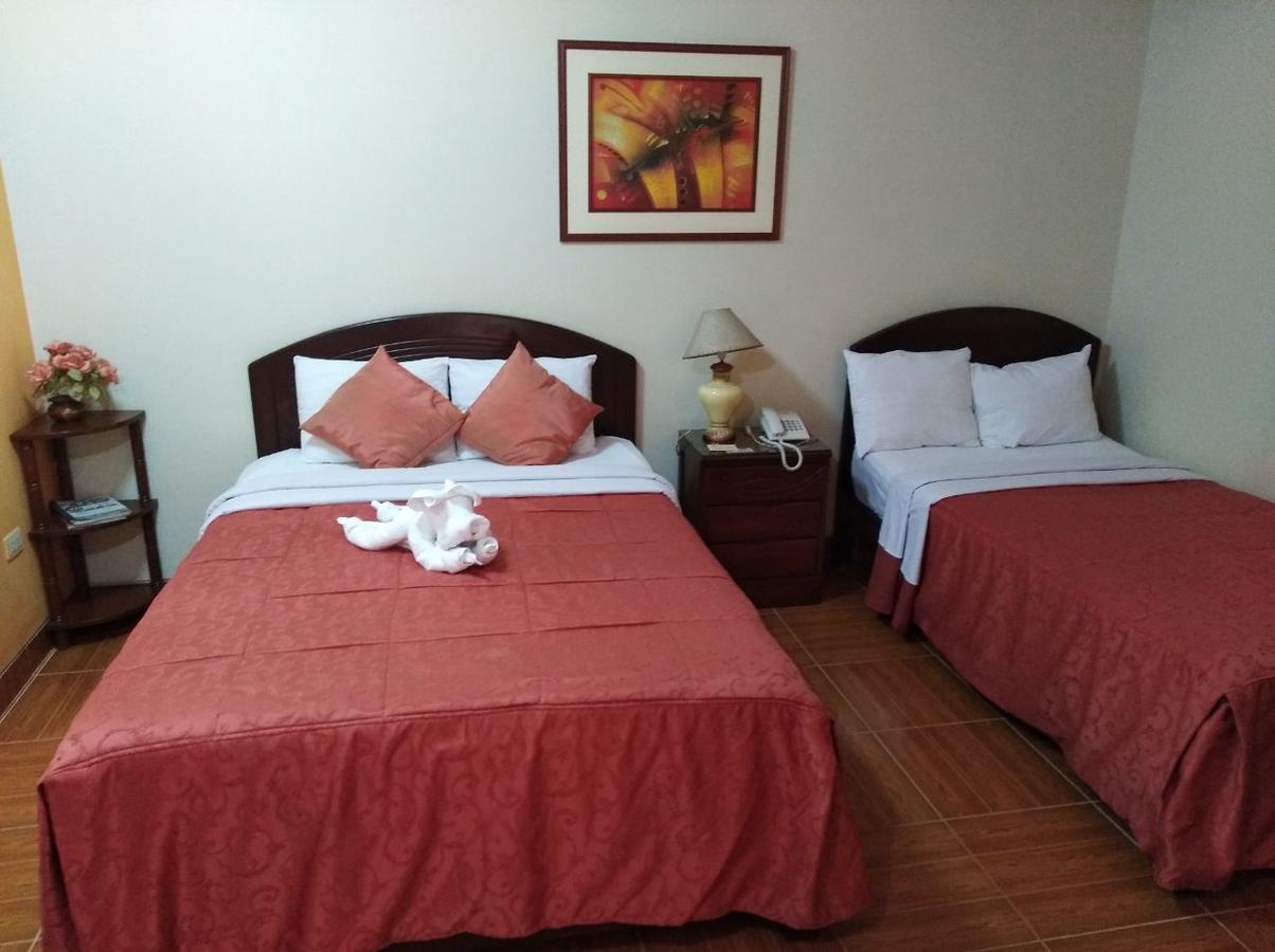 Hotel Suite Plaza Trujillo Exterior photo
